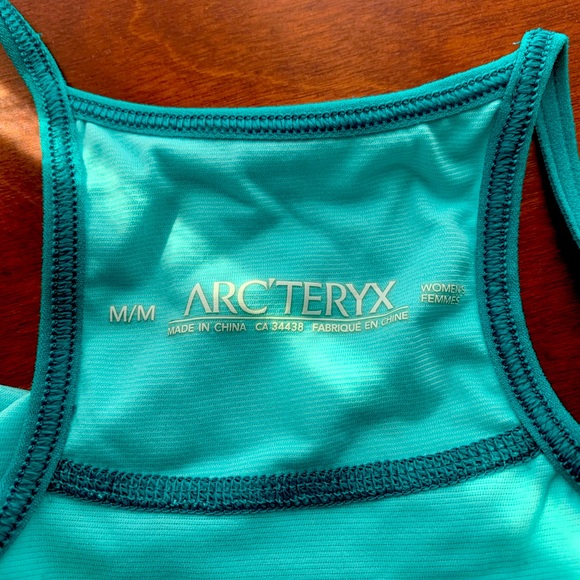 Arc’teryx tank top x2 - Picture 7 of 7